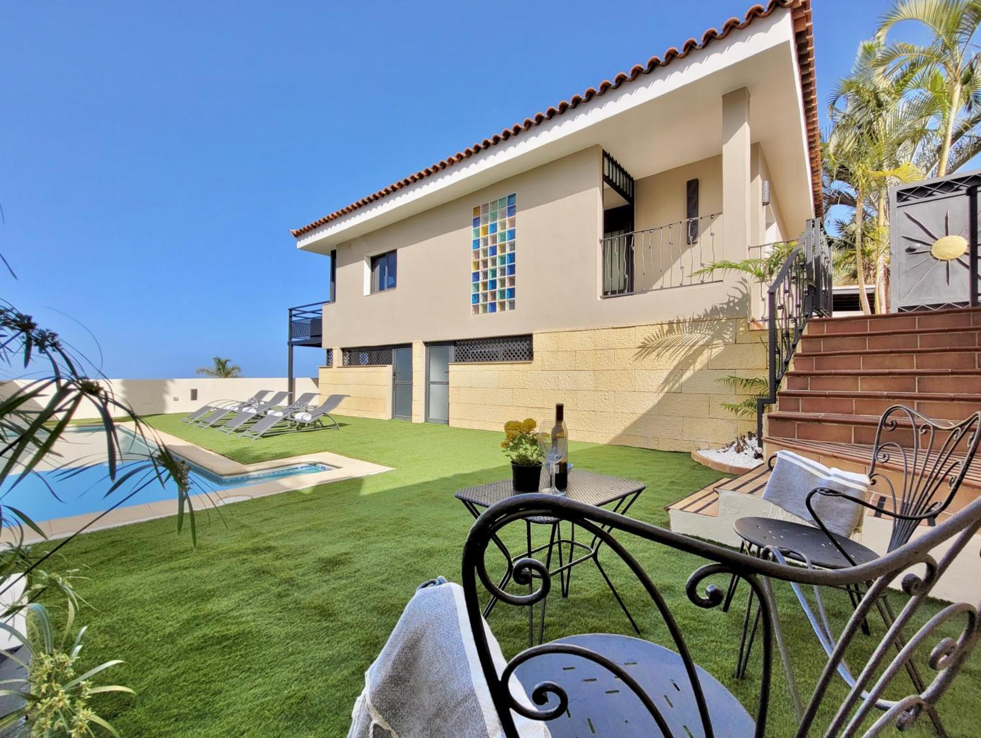 Miya Del Sol Heated Pool Villa La Orotava Exterior photo